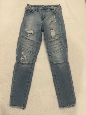 KanCan Distressed Moto Skinny Jeans - Size 27 / 7
